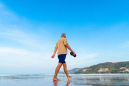 medical alert system to help elderly live independently